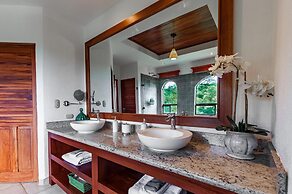 Ocean-view Villa Above Potrero Overlooking two Bays