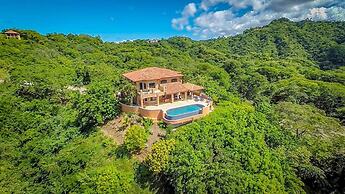 Ocean-view Villa Above Potrero Overlooking two Bays