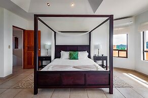 Ocean-view Villa Above Potrero Overlooking two Bays