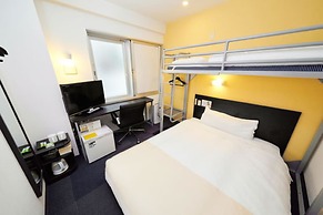 Super Hotel JR Shin-Osaka Higashiguchi