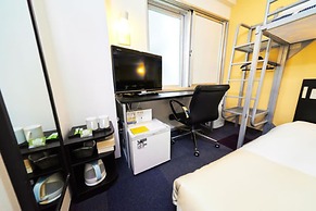 Super Hotel JR Shin-Osaka Higashiguchi