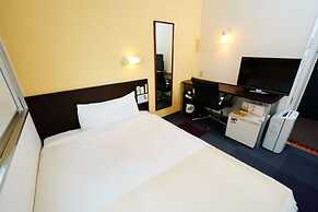 Super Hotel JR Shin-Osaka Higashiguchi