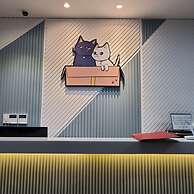 Nice Cat Hotel & Guest House