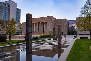 Kimpton Cottonwood by IHG