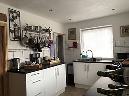 Remarkable 3-bed House in Durham