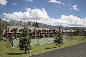 Cascade Village Two Bedroom Wintergreen Condo by RedAwning