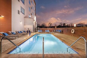 Element Knoxville West