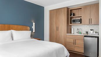 Element Knoxville West