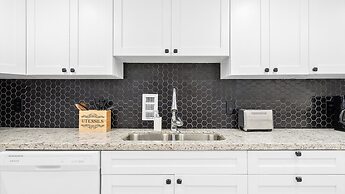 The Tides Ocean Luxury Suites