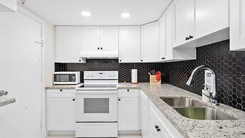 The Tides Ocean Luxury Suites