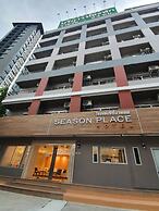Season Place Hotel