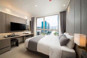 UTOP Boutique Hotel & Residence