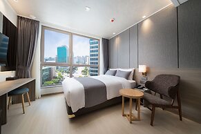 UTOP Boutique Hotel & Residence