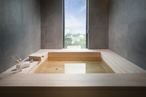 UTOP Boutique Hotel & Residence