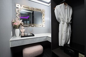 UTOP Boutique Hotel & Residence