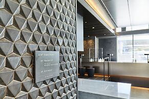 THE GATE HOTEL RYOGOKU by HULIC