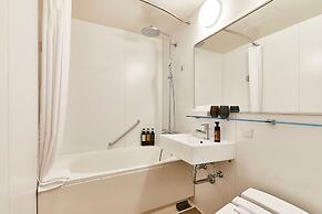 THE GATE HOTEL RYOGOKU by HULIC