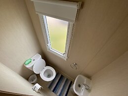 3 Bed 8 Berth Caravan in California Cliffs - D53