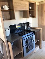 3 Bed 8 Berth Caravan in California Cliffs - D53