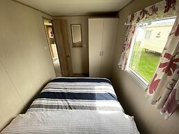 3 Bed 8 Berth Caravan in California Cliffs - D53