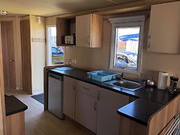 3 Bed 8 Berth Caravan in California Cliffs - D53