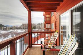 C212 Cinnamon Ridge 2 Bedroom Condo by RedAwning