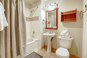 Amazing Copper Springs Condo With Awesome Views - CS221 by Redawning