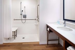 Hampton Inn Boston Seaport District