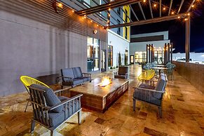 Hilton Garden Inn Hays