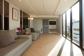 The Quarter Ploenchit by UHG