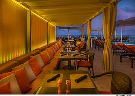 Private Oasis at Arya