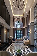 Charmaine's Hotel & Apartment