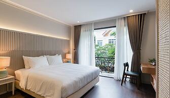 Charmaine's Hotel & Apartment