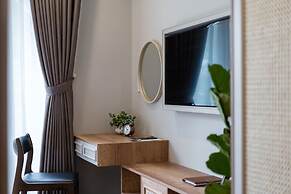 Charmaine's Hotel & Apartment