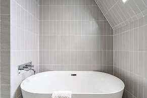 Haeundae Thevan Hotel