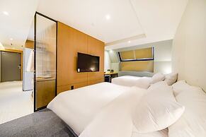 Haeundae Thevan Hotel