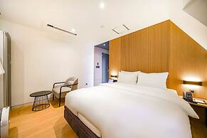 Haeundae Thevan Hotel