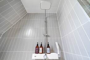 Haeundae Thevan Hotel