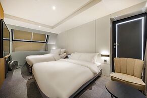 Haeundae Thevan Hotel