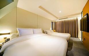 Haeundae Thevan Hotel
