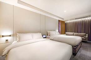 Haeundae Thevan Hotel