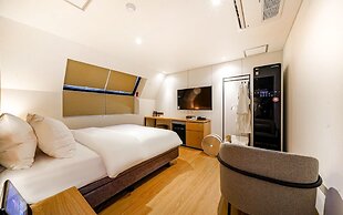 Haeundae Thevan Hotel
