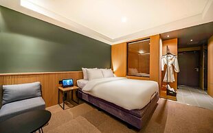 Haeundae Thevan Hotel