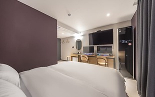 Brown Dot Hotel Wolgot