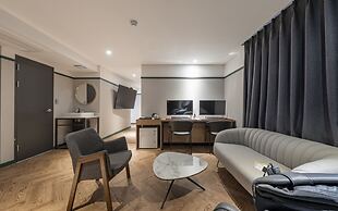 Brown Dot Hotel Wolgot