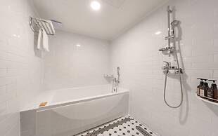 Brown Dot Hotel Wolgot