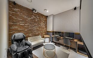 Brown Dot Hotel Wolgot