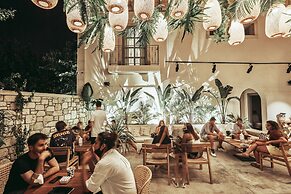 GAIA Alaçatı Bazaar