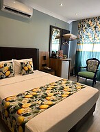 Roy Otel Akçay
