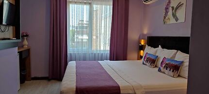Roy Otel Akçay